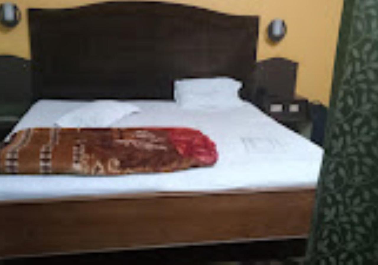 Hotel Solan Rourkela Exteriör bild